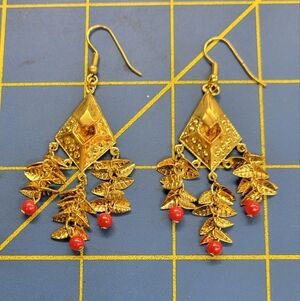 Gold Tone Dangle Fall Leaf Leaves & Bead Red Pink Berry 2" Earrings